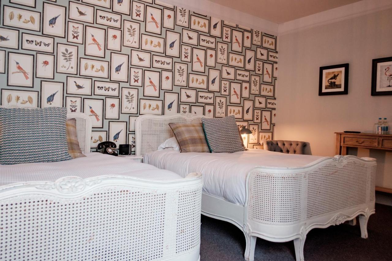 The Bull Hotel Bridport Esterno foto