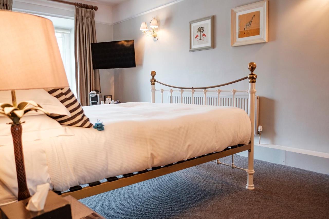 The Bull Hotel Bridport Esterno foto