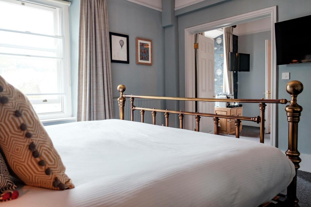 The Bull Hotel Bridport Esterno foto
