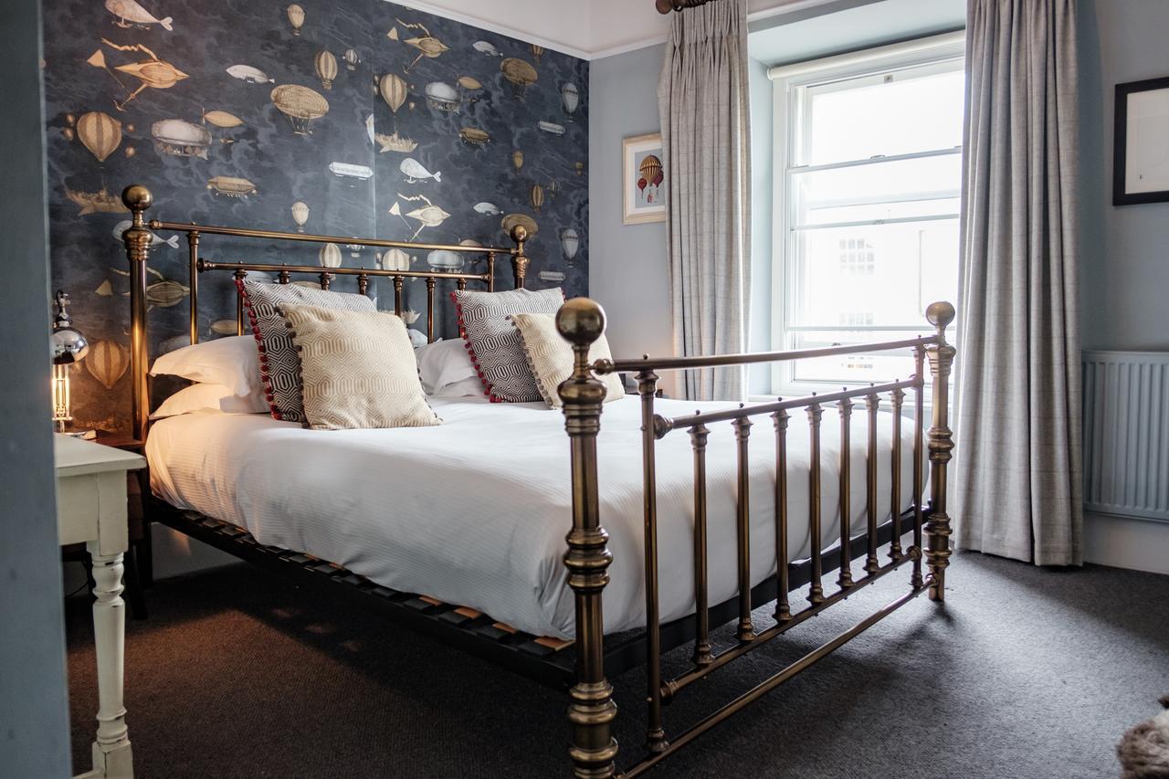 The Bull Hotel Bridport Esterno foto