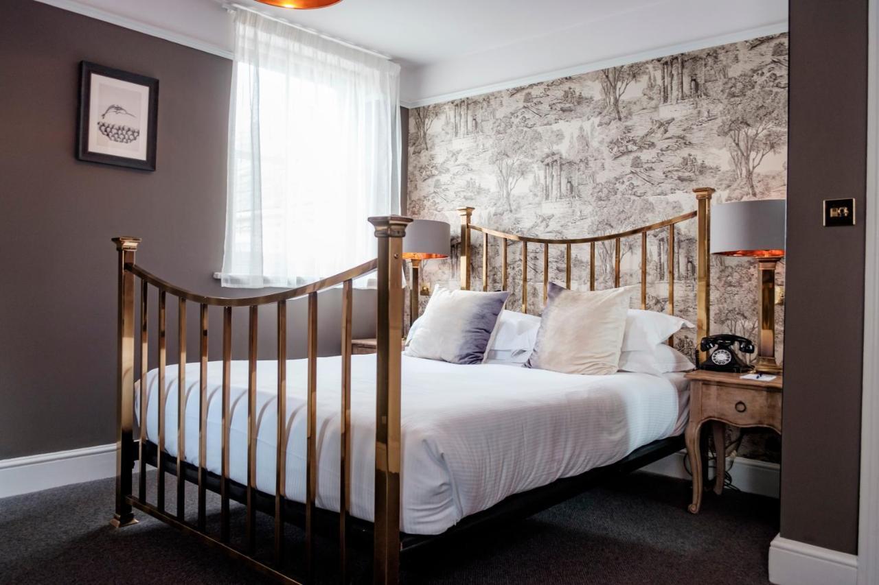 The Bull Hotel Bridport Esterno foto