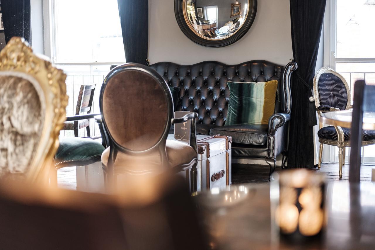 The Bull Hotel Bridport Esterno foto